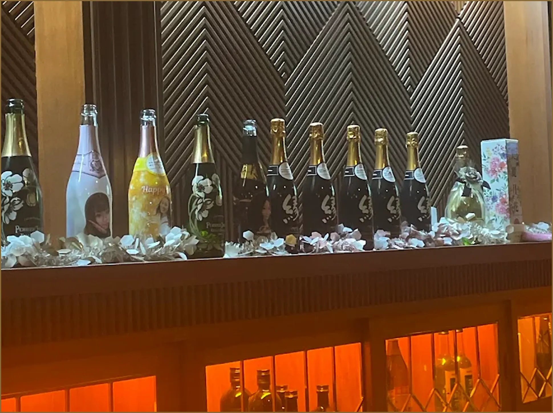 店内に並ぶボトル
